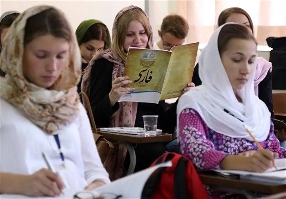 این لغات در زبان فارسی و اندونزیایی مشترک است