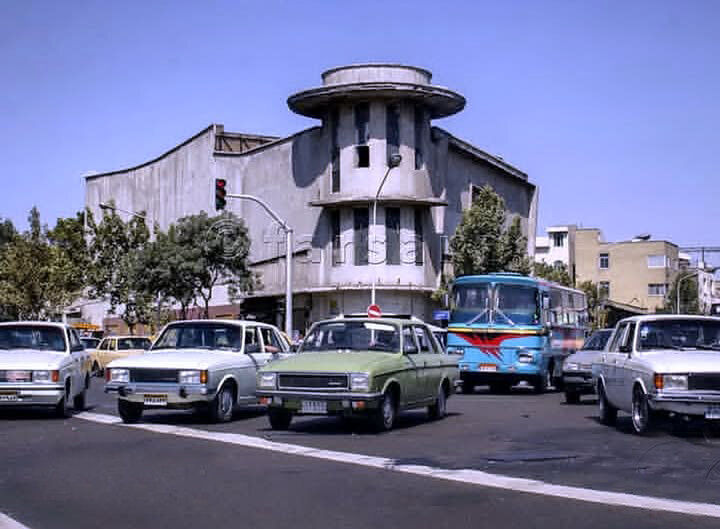سینمایی در تهران که نماد فرهنگ و هنر بود