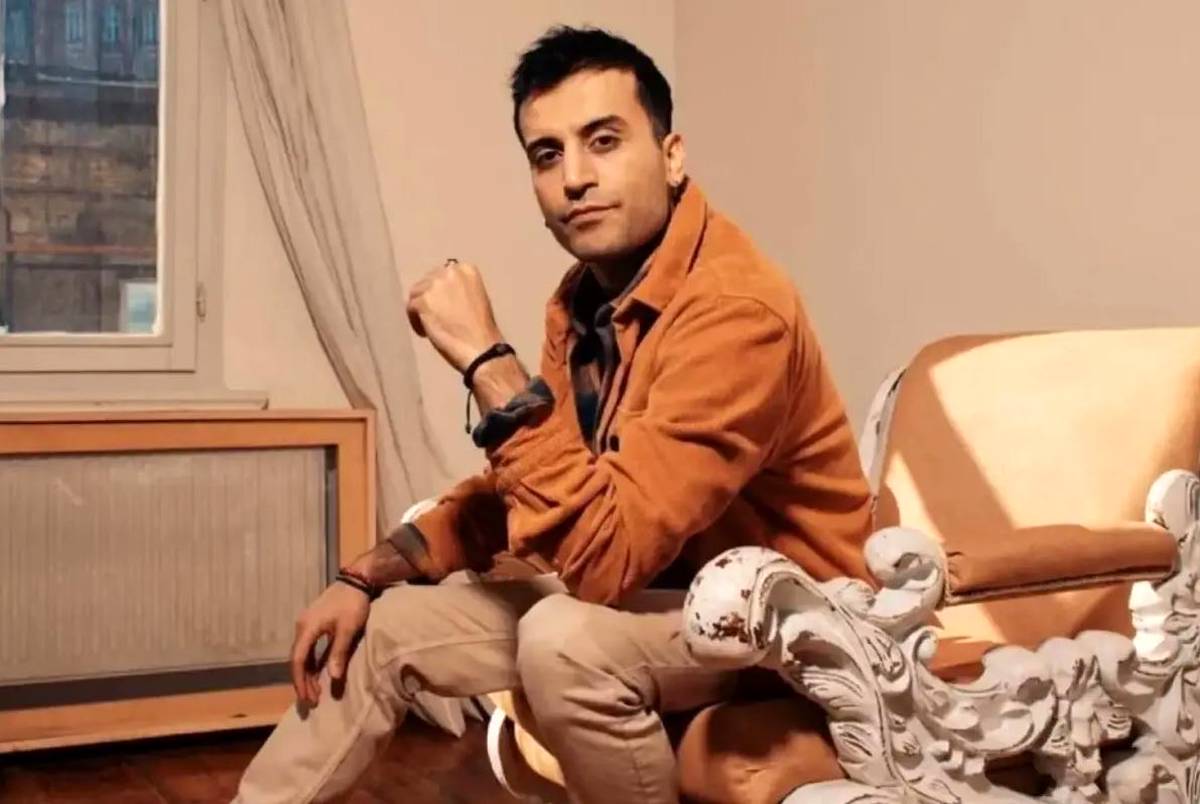 جروبحث بازیگر مشهور با همسرش وسط میدان شهر