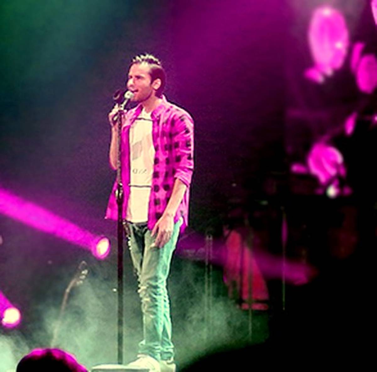 آهنگ  «اعتماد» از مهدی احمدوند 