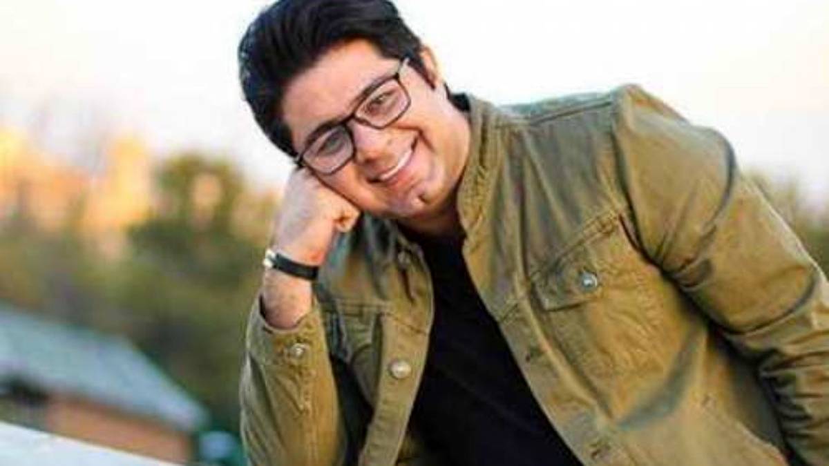 سفر نرو، ماه و ماهی و ترانه‌های شنیدنی حجت اشرف زاده