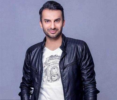 انتقاد تند از حضور ۲۴ساعته میثاقی در تلویزیون