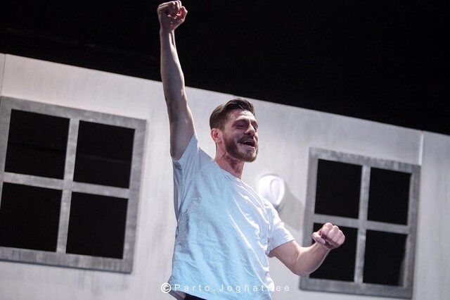 تئاتری که &quot;شهر هرت&quot; شده است