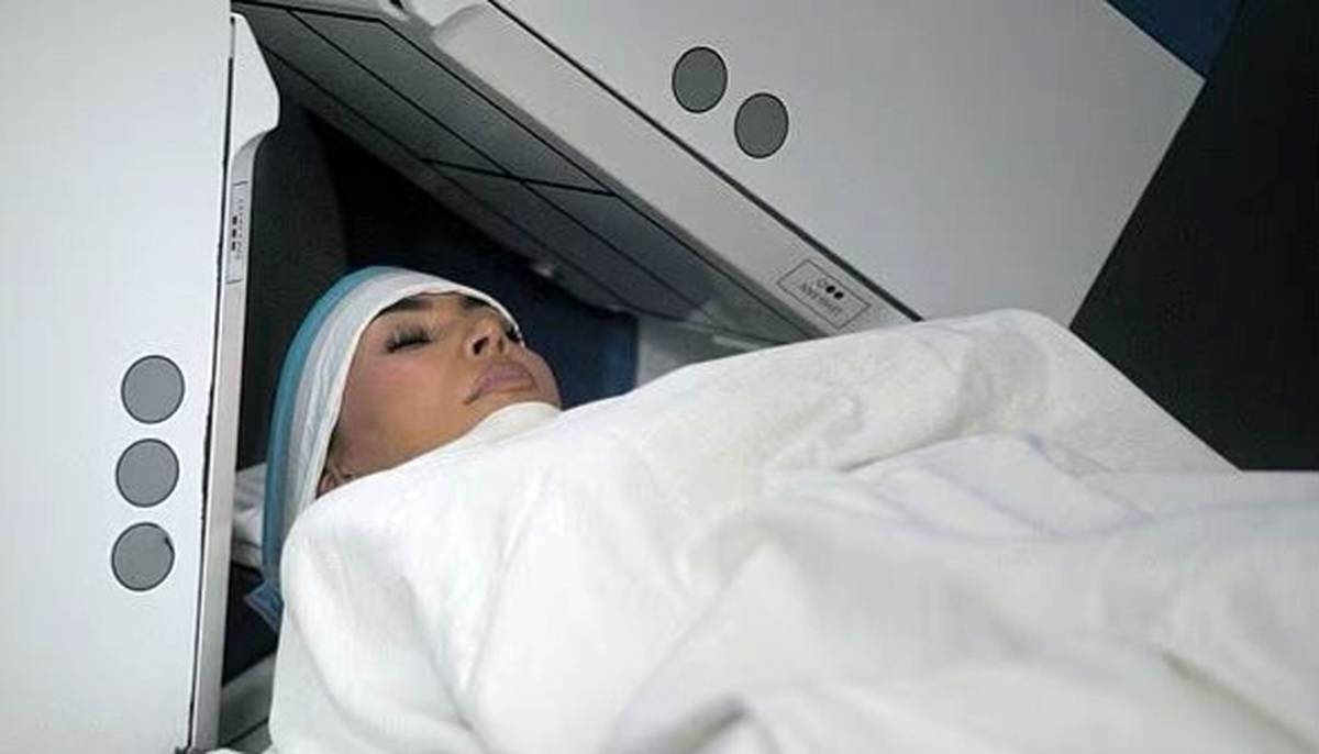 کیم کارداشیان تراشه مغزی ایلان ماسک را در سرش گذاشت؟ 

