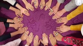 یه قل دو قل؛ بازی سنتی که بازیکنانش را به کنار هم بودن دعوت می کرد
