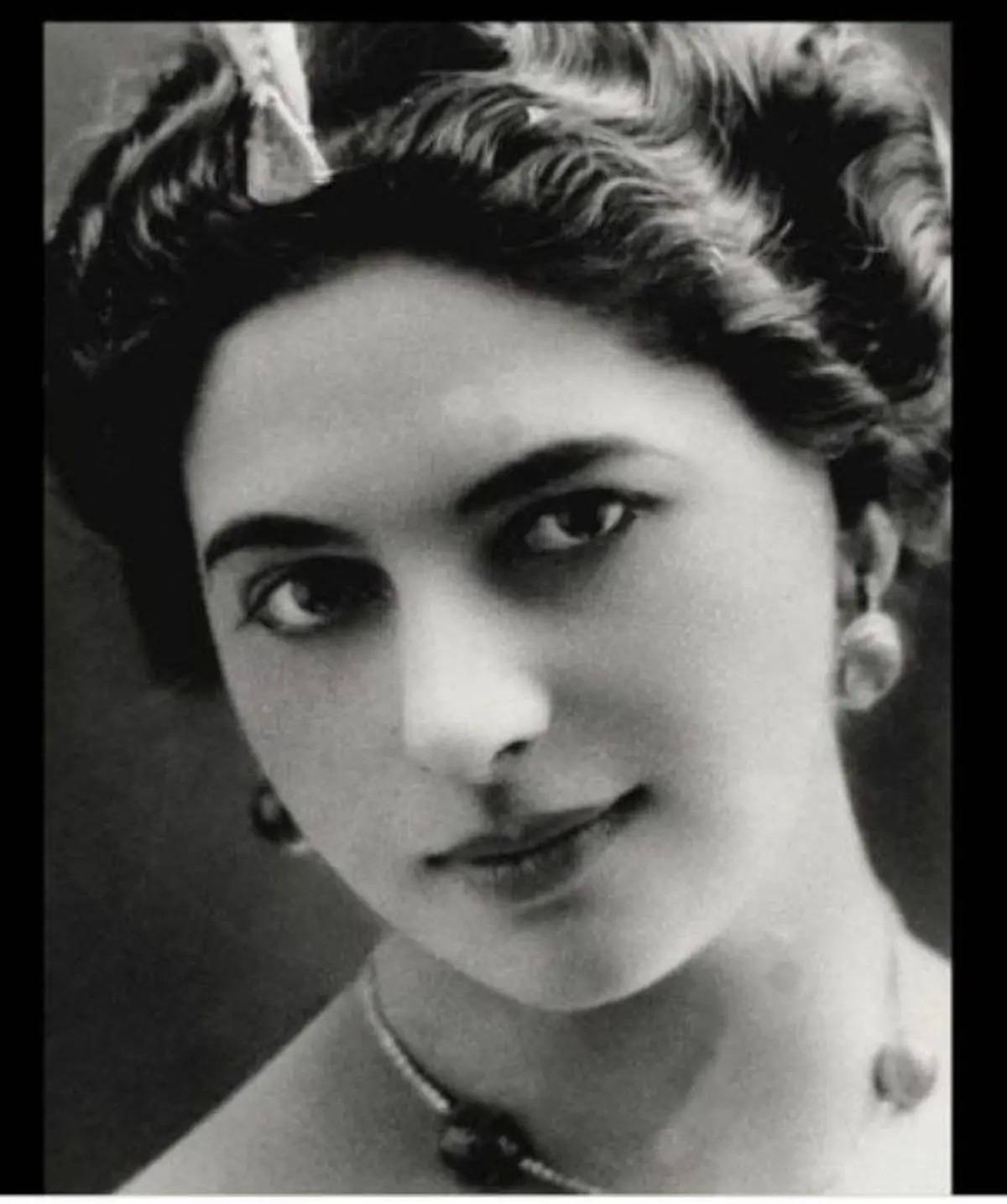 این زن رقاص مشهورترین جاسوس دنیا است