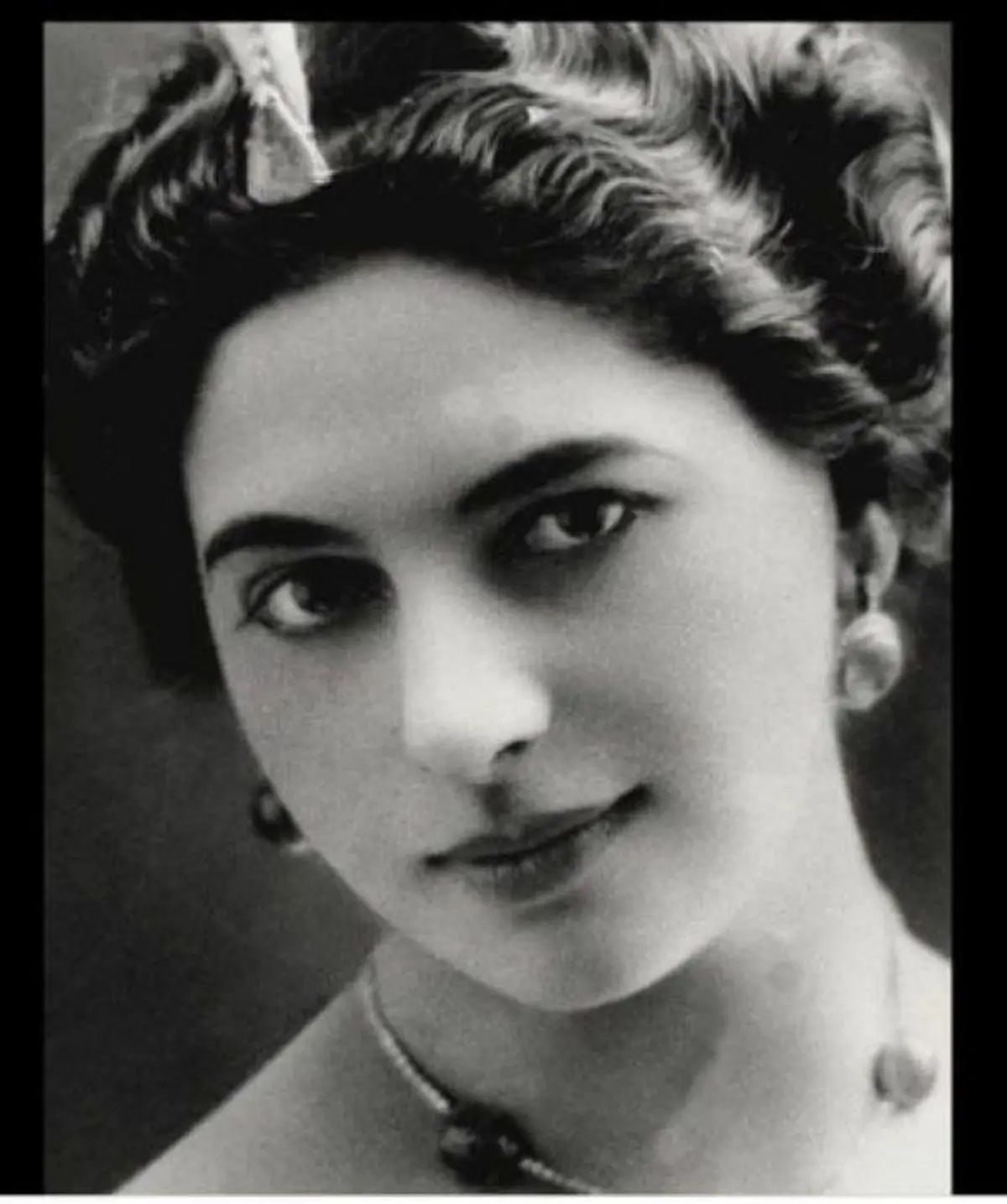 این زن رقاص مشهورترین جاسوس دنیا است