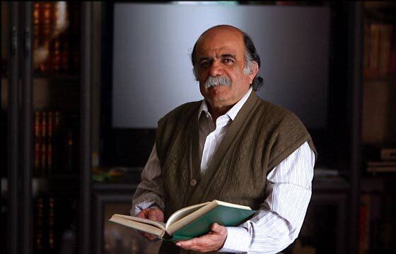 کزازی: ایرانی نبودن نظامی از اساس ادعایی نادرست است