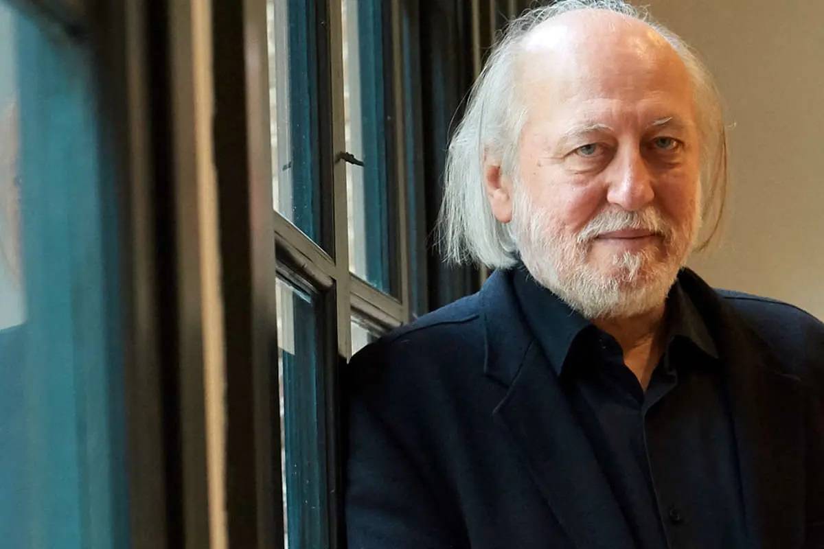 مروری بر «آخرین گرگ» نوشته لسلو کراسناهورکایی
