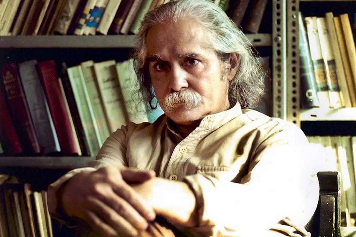 نیمایوشیج، مهدی اخوان ثالث را به ماموران لو داده بود؟