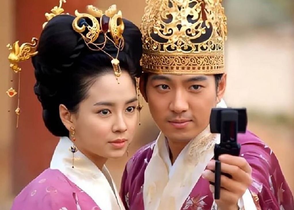 دروغ بزرگ درباره عشق جومونگ و سوسانو
