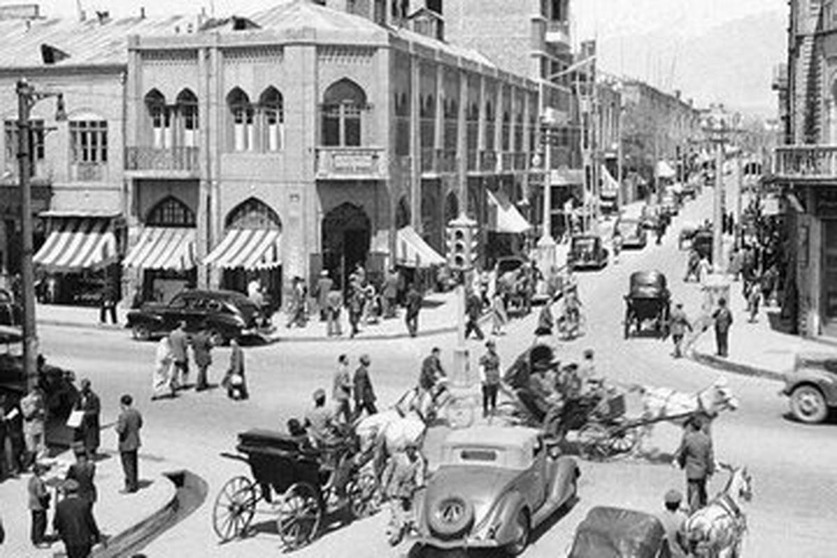 منوی لاکچریترین کافه تهران در ۹۰ سال پیش