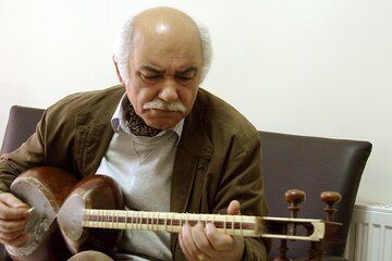 استاد موسیقی: سازهایم در آتش‌سوزی سوختند
