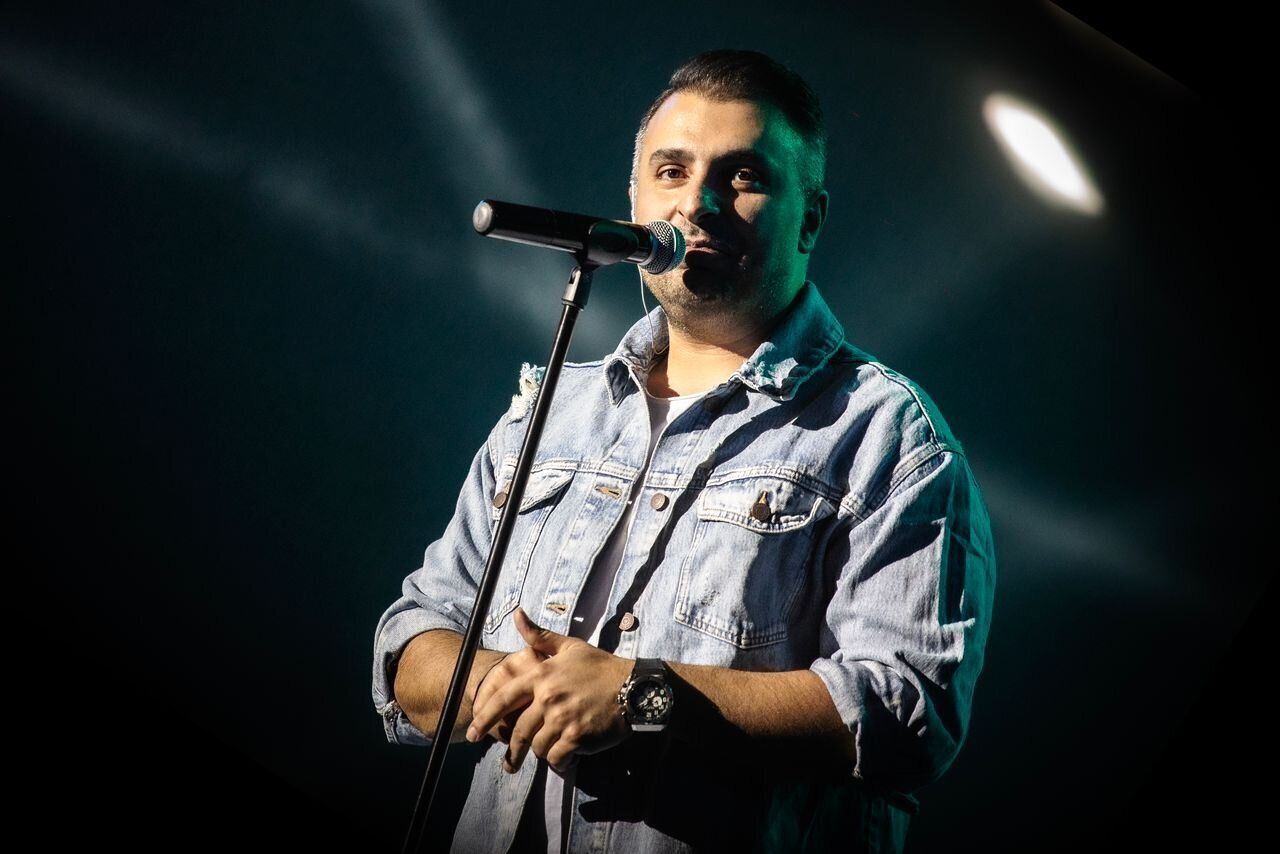 علیرضا طلیسچی: هیچ دختری حاضر نمی‌شود با من ازدواج کند!