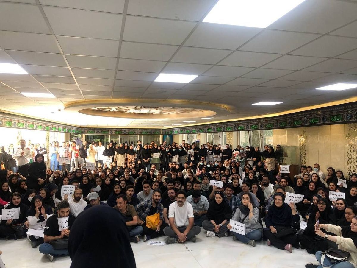 بیانیه دانشگاه علوم پزشکی مشهد درباره تجمعات پرستاران