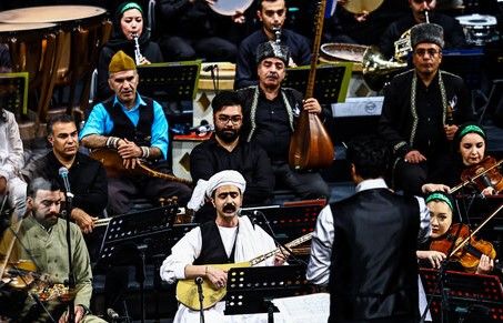 «سمفونی نوروز» نمادی از تنوع فرهنگی و همبستگی اقوام ایرانی