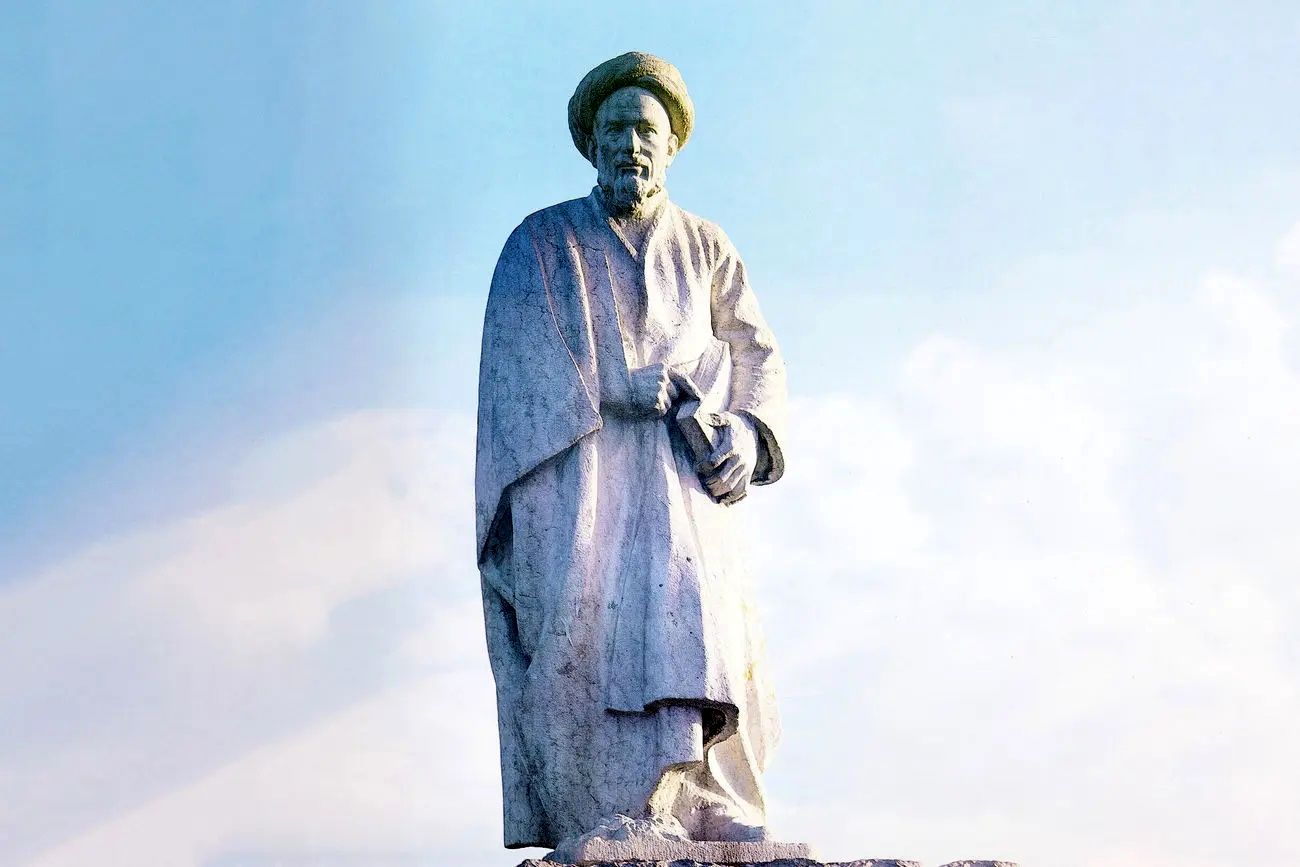 پژوهشگر ادبیات: شاهکار سعدی ساختن زبانی برای ایران فرهنگی است