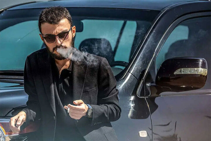 ضوابط سریال‌سازی شفاف باشد؛ حتی شخصیت مثبت هم سیگاری است!