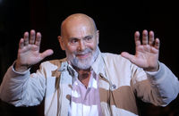 تصاویری دیدنی از جمشید هاشم‌پور در ۲۴ سالگی