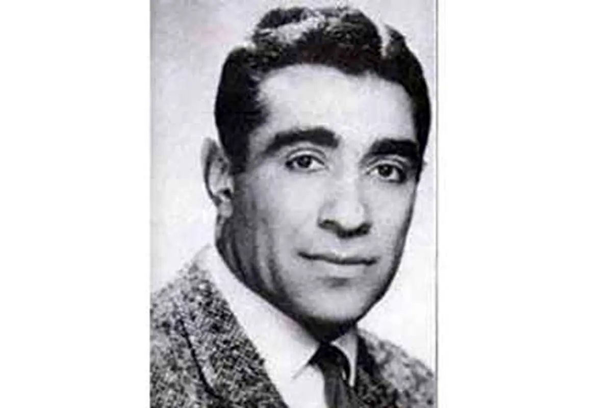  ترانه معروف «مرا ببوس» چگونه سروده شد؟