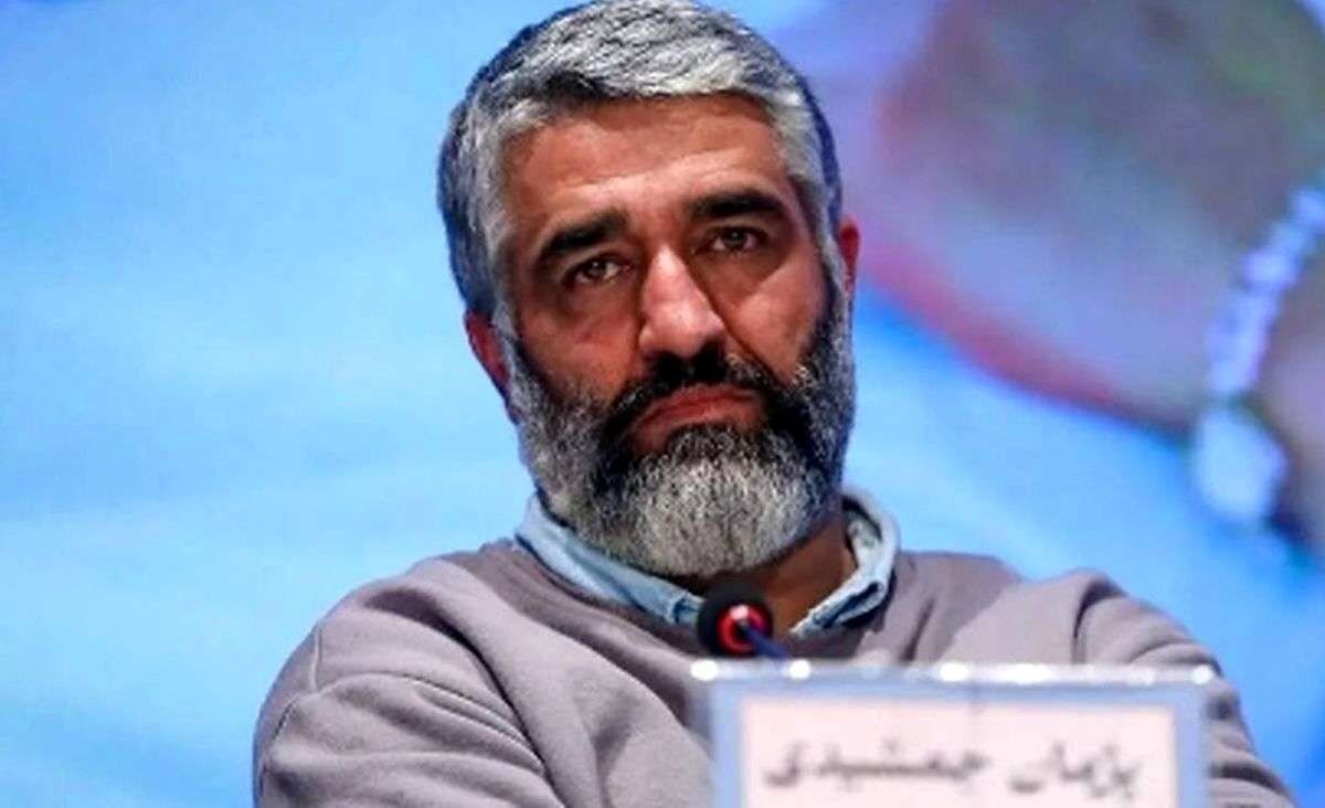 پژمان جمشیدی از کشور خارج شد