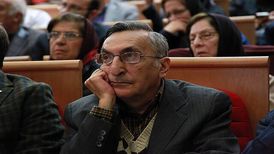 برگزاری مراسم تشییع کامران فانی با حضور استاد شفیعی کدکنی