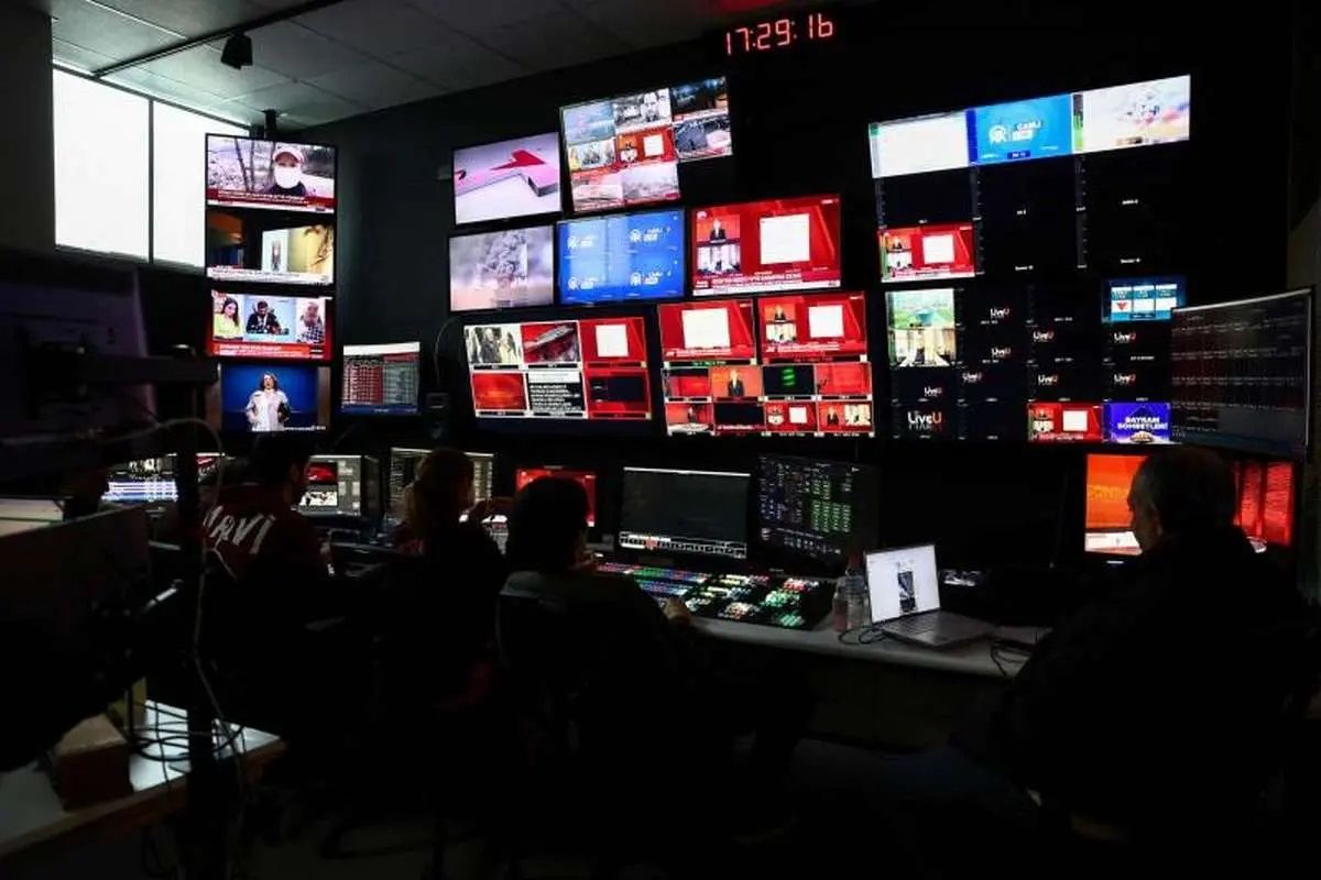 توقیف سه شبکه تلویزیونی در ترکیه
